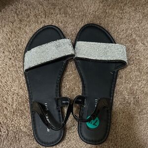 madden girl sandals